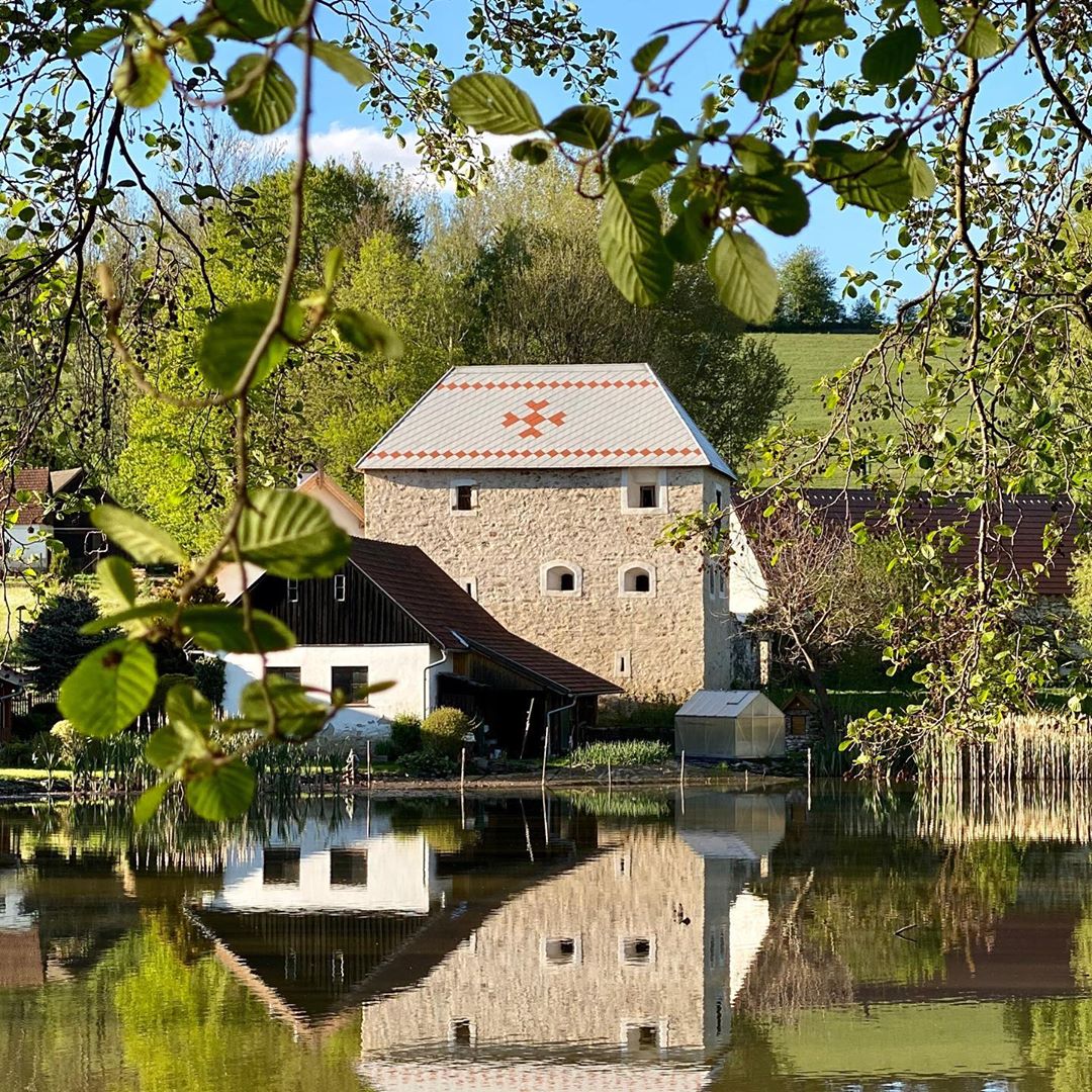 DÁRKOVÝ POUKAZ na degustaci naturálních ciderů a octů ve sklepě UTOPIA v Sudkově Dole